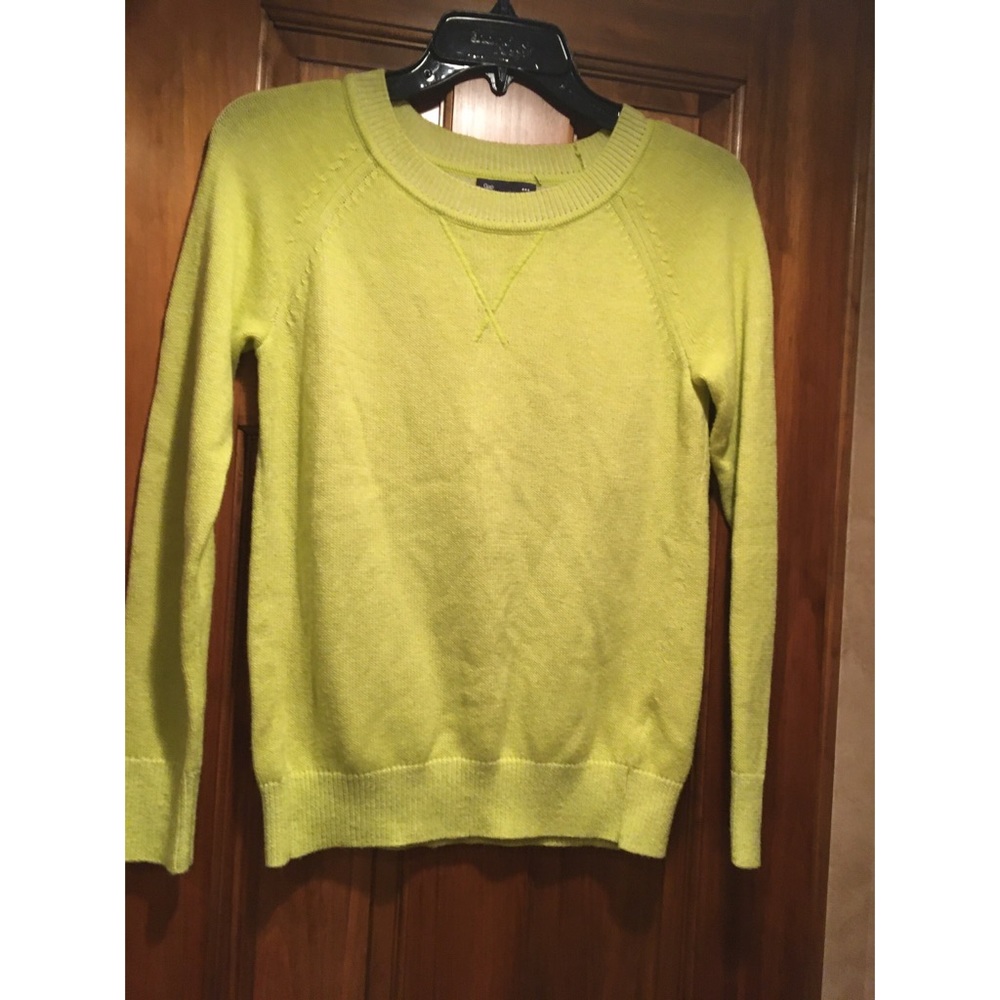 GAP Sweater
